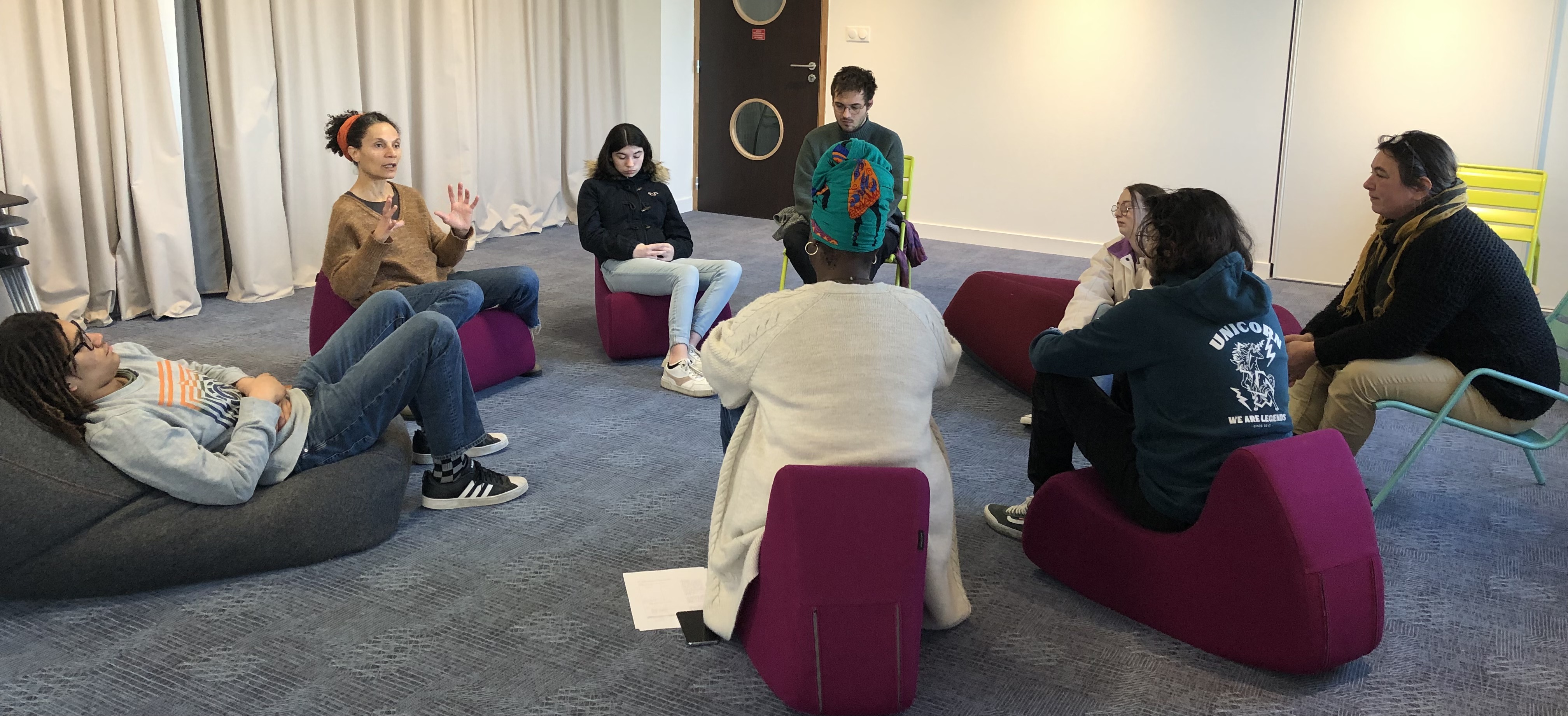 printemps des poètes ateliers jeunes
